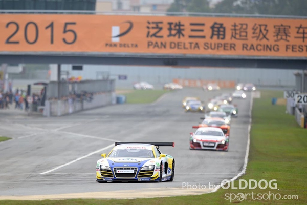 Audi R8 (125)