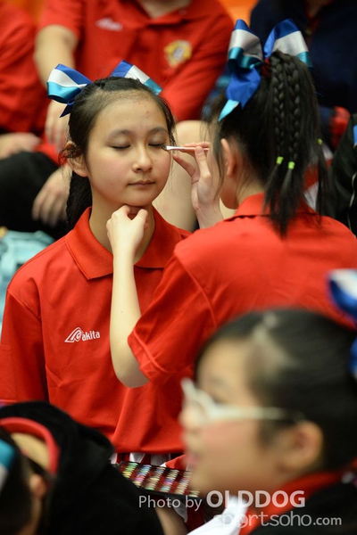 Cheering Team (2)
