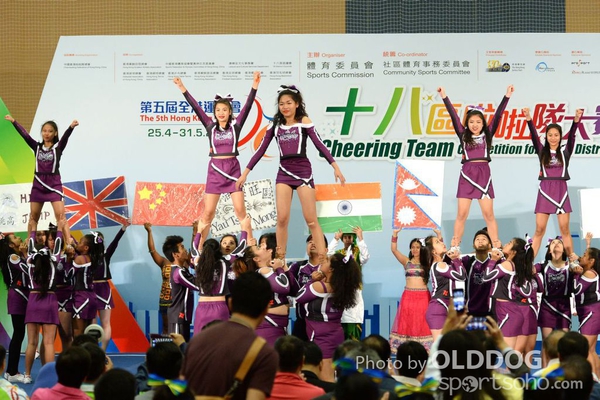 Cheering Team (52)
