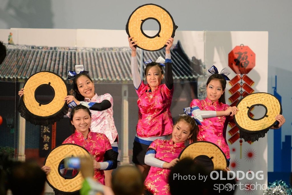 Cheering Team (165)