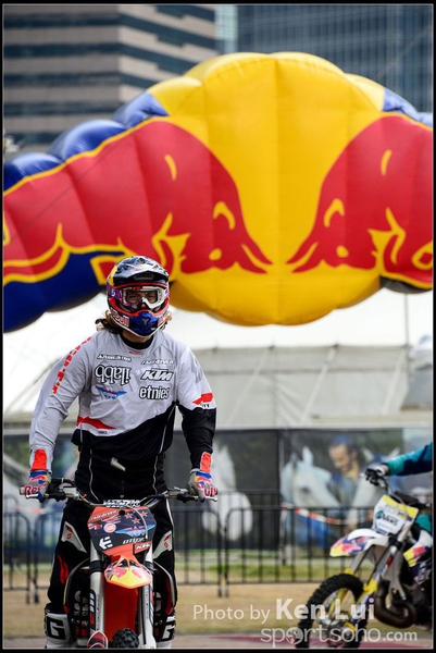 20150403Bull X 1034