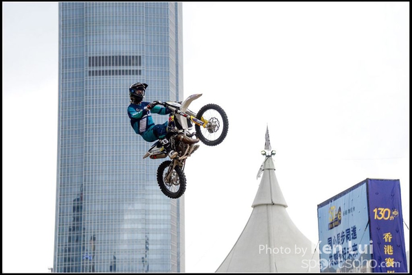 20150403Bull X 1062