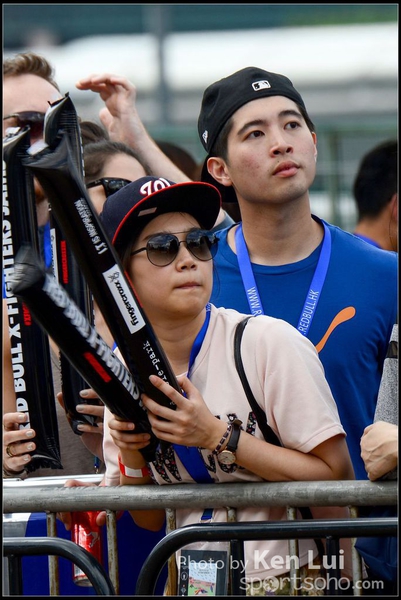 150404Xfighters1042