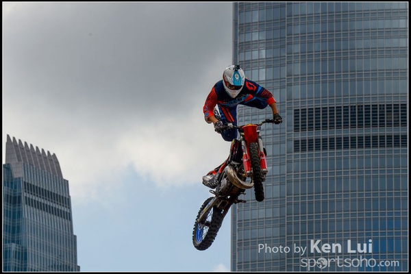 150404Xfighters1070
