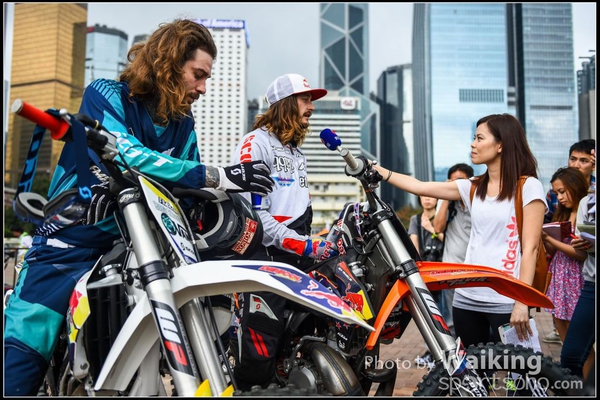 2015-04-03 Red Bull X-Fighters - 0125