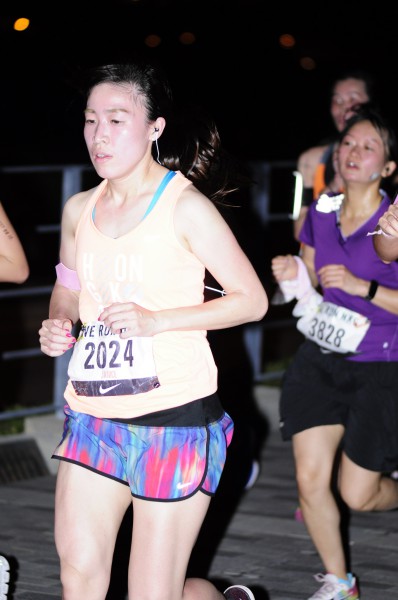 nike10k256