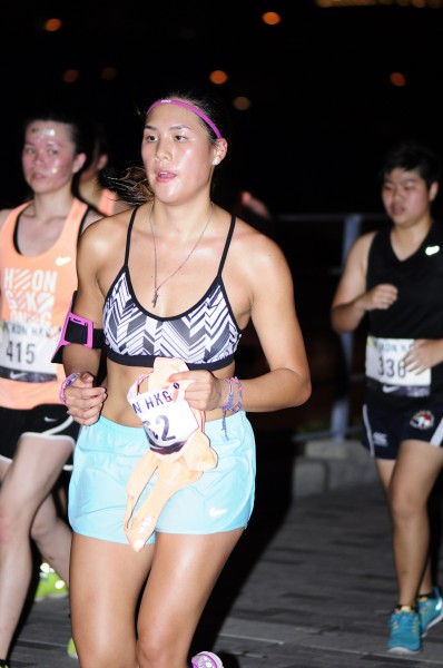 nike10k319