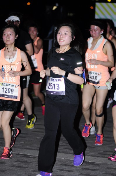 nike10k326