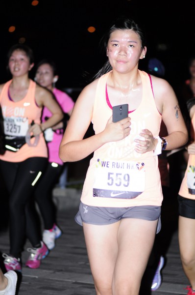 nike10k327