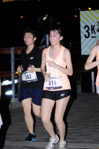 nike10k379
