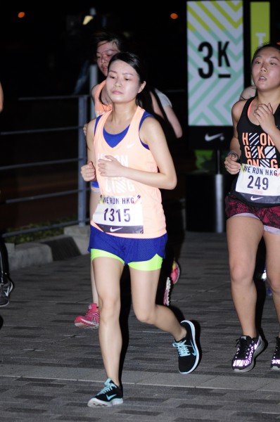 nike10k384