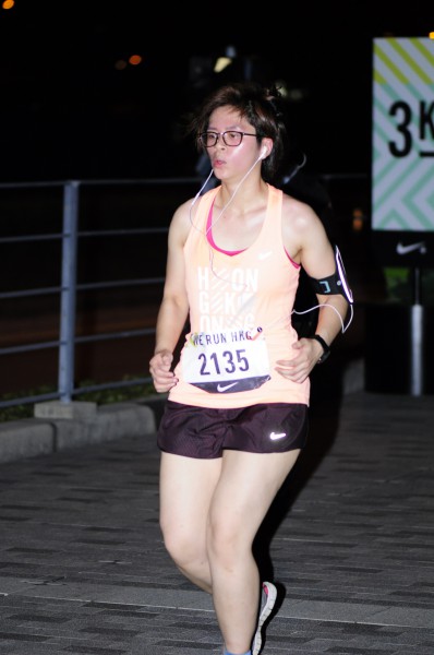 nike10k437