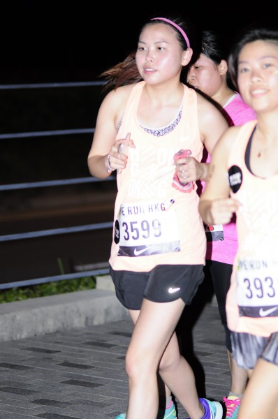 nike10k499