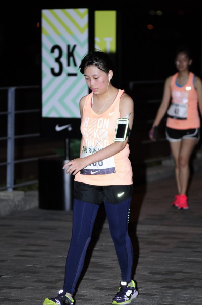 nike10k557