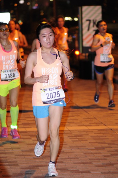 nike10k602
