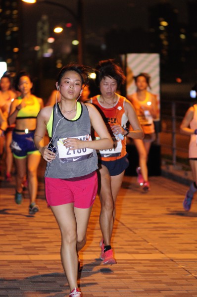 nike10k624