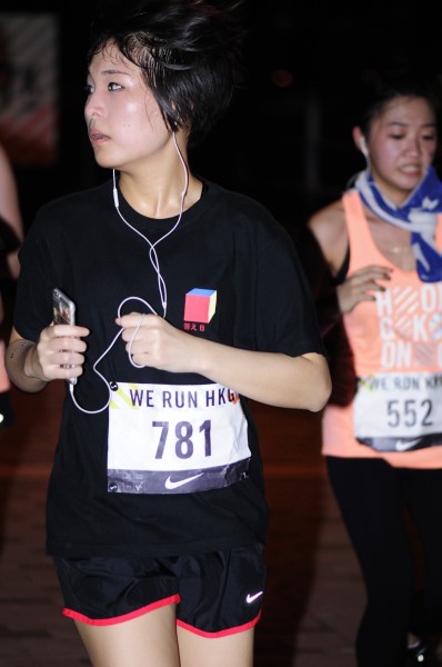 nike10k698