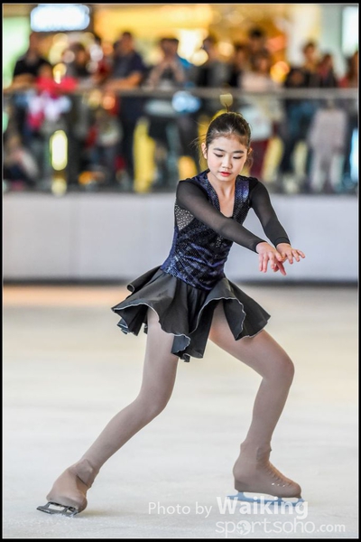 WaikingSkating191