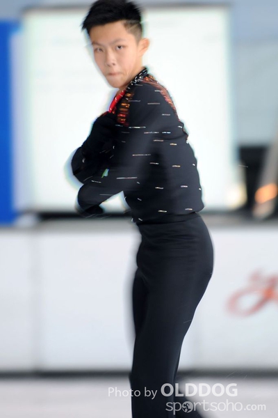 Skating (110)