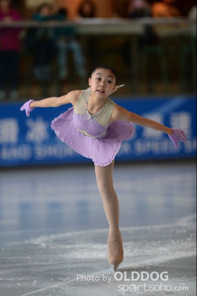 Skating (126)
