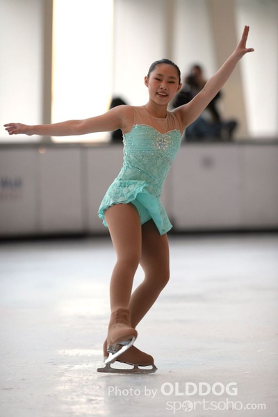 Skating (235)