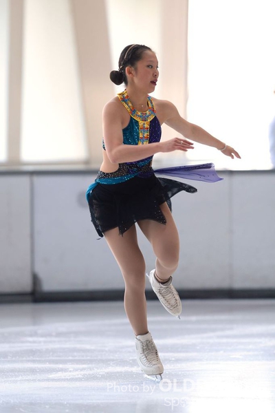 Skating (103)