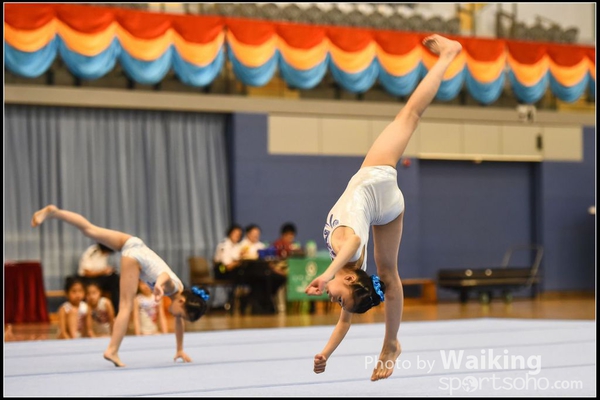 2015-05-03 Acrobatics - 0136