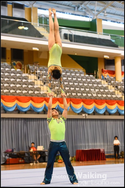 2015-05-03 Acrobatics - 0215