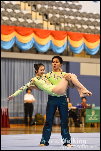 2015-05-03 Acrobatics - 0220