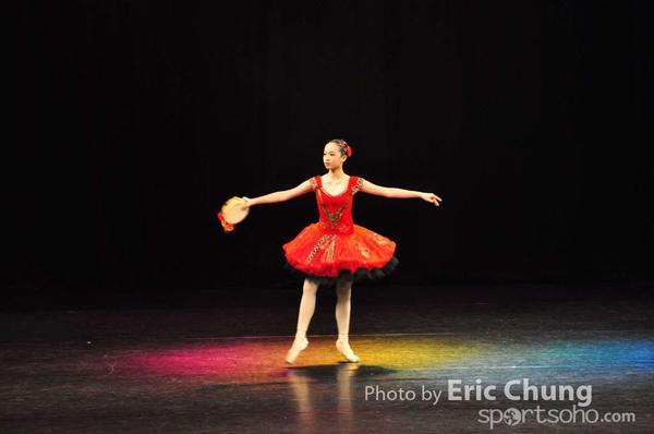 2015_Solo Dance _0689_