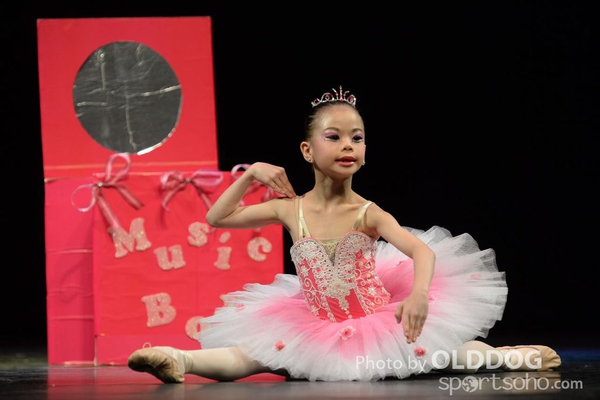 Solo Dance (10)