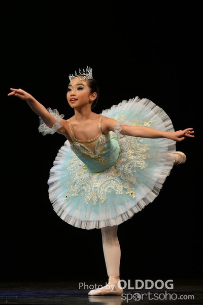 Solo Dance (11)