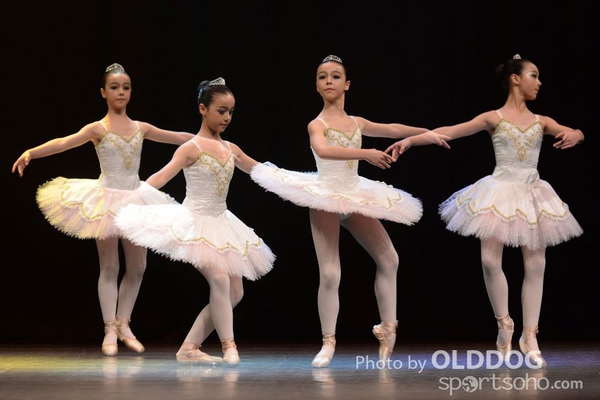 Solo Dance (25)