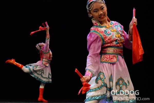 Solo Dance (123)