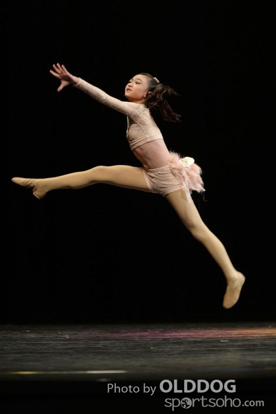 Solo Dance (204)