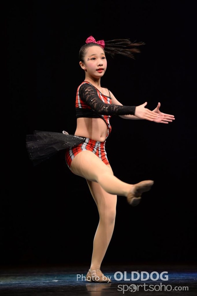 Solo Dance (225)