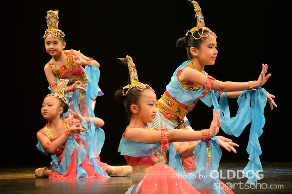 Solo Dance (243)