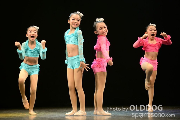 Solo Dance (246)