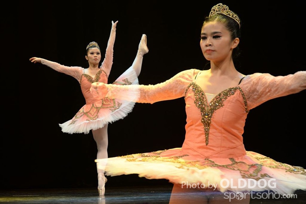 Solo Dance (324)