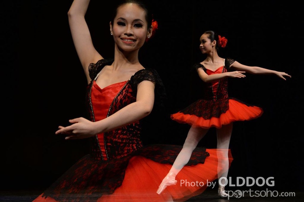 Solo Dance (327)