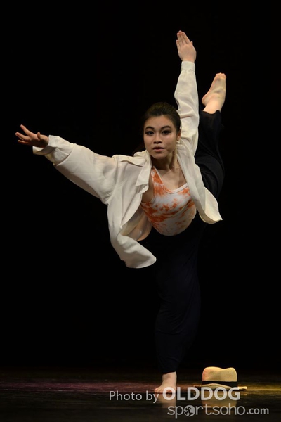 Solo Dance (335)