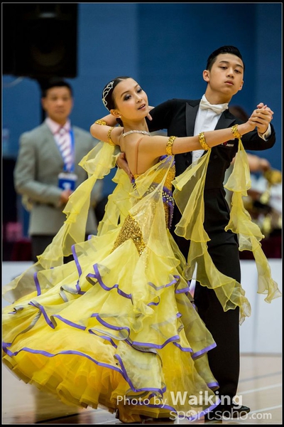 2015-05-31 Dancing 0200