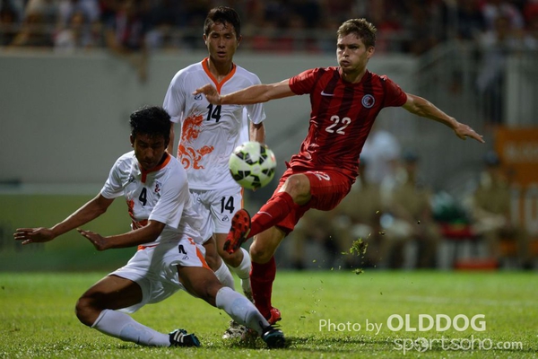 Football (16)