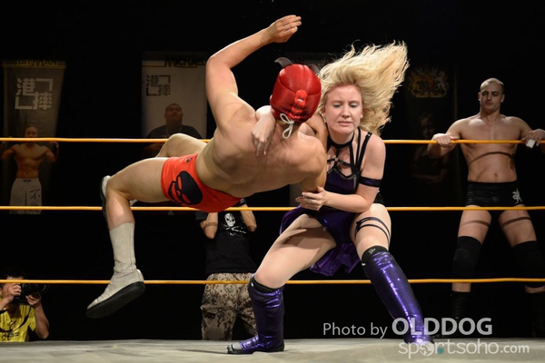 Wrestling (135)