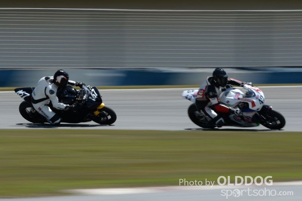 Racing Day1 (100)