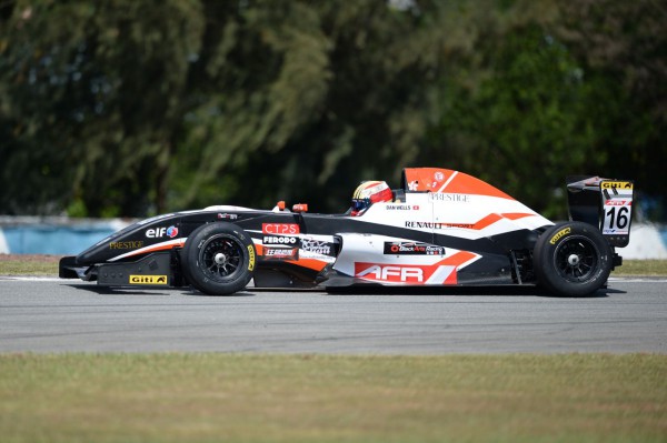 Racing Day1 (167)