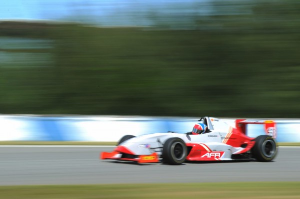 Racing Day1 (185)