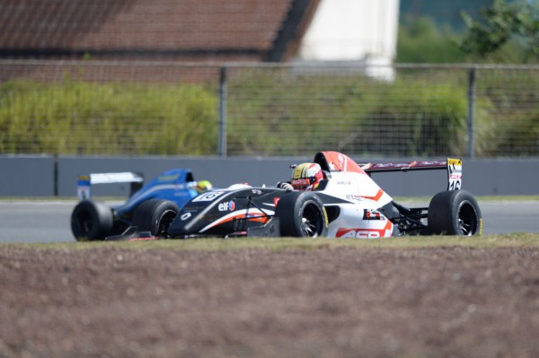 Racing Day1 (186)