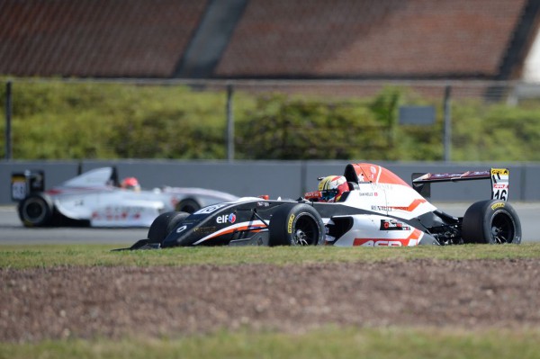 Racing Day1 (188)