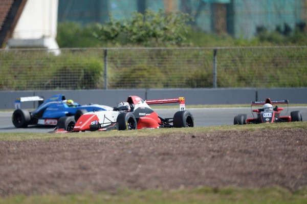 Racing Day1 (189)